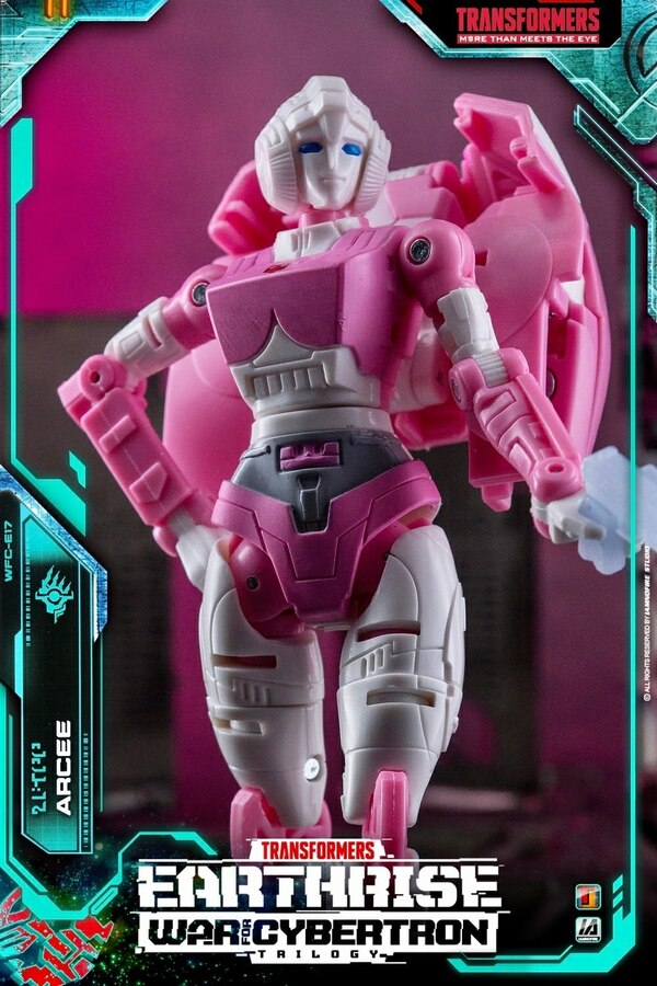 Transformers Earthrise Arcee Hi Res Toy Photography By IAMNOFIRE  (13 of 18)